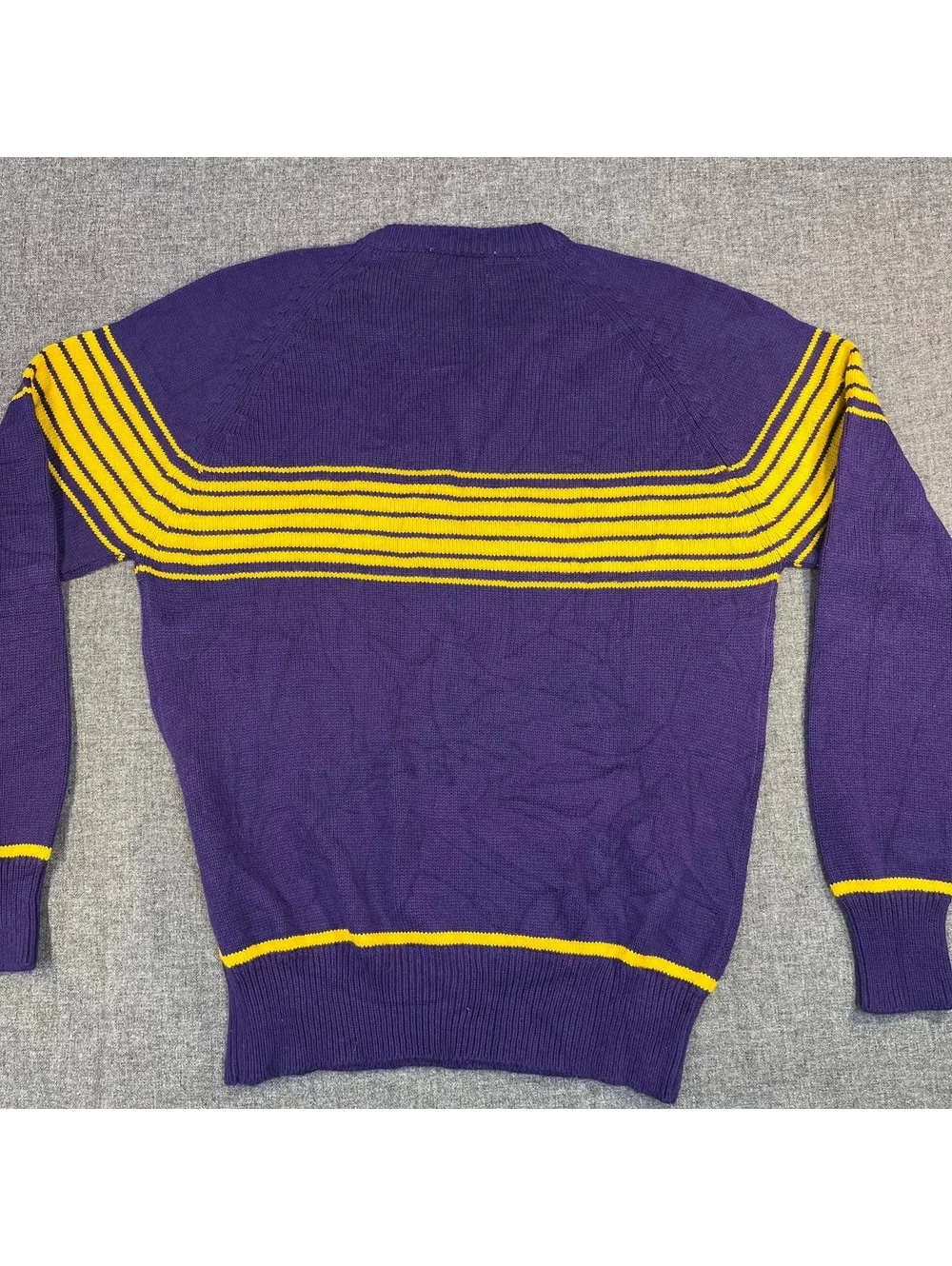 Vintage Men's 70s BRIAN MACNEIL Sportswear Long Sleeve V-Neck Knit Sweater M